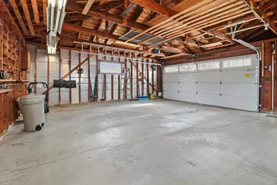 5222  Mead Rd, Greendale, WI 53129 - Photo 15