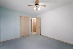 9402 W Cleveland Ave, West Allis, WI 53227 - Photo 17