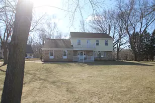 N67W30777 Swallow Ln, Merton, WI 53029 - Photo 37