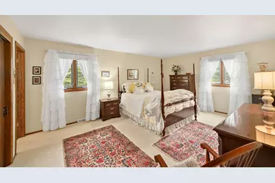 18220  Colline Vue Blvd, Brookfield, WI 53045 - Photo 17