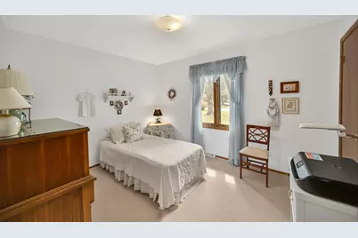 18220  Colline Vue Blvd, Brookfield, WI 53045 - Photo 23