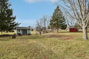 620 E Ogden St, Jefferson, WI 53549 - Photo 37