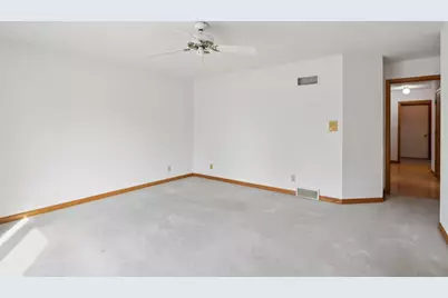 620 E Ogden St, Jefferson, WI 53549 - Photo 19