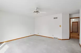 620 E Ogden St, Jefferson, WI 53549 - Photo 19