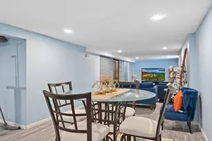 9826 W Menomonee Park Ct, Milwaukee, WI 53225 - Photo 29