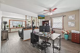 9826 W Menomonee Park Ct, Milwaukee, WI 53225 - Photo 9