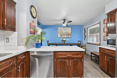 9826 W Menomonee Park Ct, Milwaukee, WI 53225 - Photo 15
