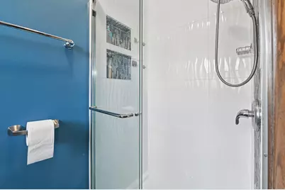 9826 W Menomonee Park Ct, Milwaukee, WI 53225 - Photo 23