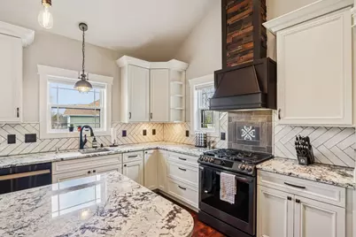 6711  Belmar Ave, Racine, WI 53402 - Photo 21