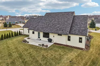 6711  Belmar Ave, Racine, WI 53402 - Photo 69