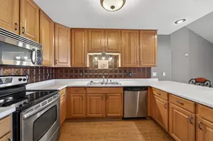 4237 Taylor Harbor -, Racine, WI 53403 - Photo 7