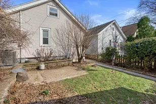 3353 S Indiana Ave, Milwaukee, WI 53207 - Photo 19