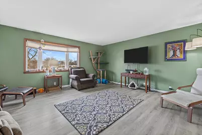 2558 N Green Bay Rd, Racine, WI 53406 - Photo 13