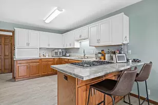 2558 N Green Bay Rd, Racine, WI 53406 - Photo 7