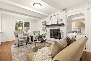 800 E Hermitage Rd, Bayside, WI 53217 - Photo 25