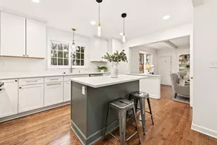 800 E Hermitage Rd, Bayside, WI 53217 - Photo 13