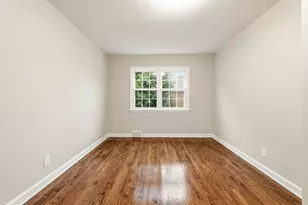 800 E Hermitage Rd, Bayside, WI 53217 - Photo 45