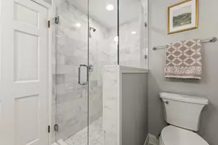 800 E Hermitage Rd, Bayside, WI 53217 - Photo 35