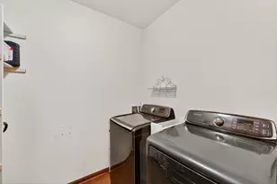 230 Hilldale Dr, Hartford, WI 53027 - Photo 11