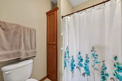 230  Hilldale Dr #1304, Hartford, WI 53027 - Photo 27