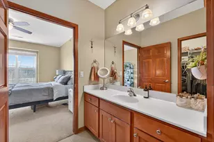 230 Hilldale Dr, Hartford, WI 53027 - Photo 25