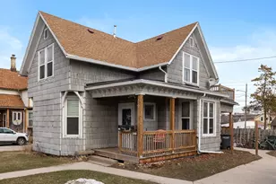 613 N 14th St, Sheboygan, WI 53081 - Photo 1