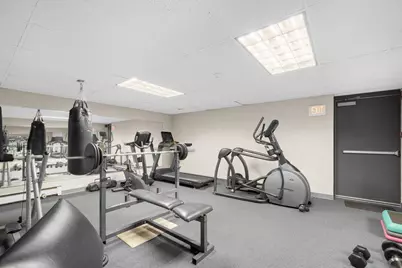 2025 E Greenwich Ave #201, Milwaukee, WI 53211 - Photo 13