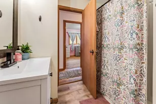 1409 Grant St, Tomah, WI 54660 - Photo 9