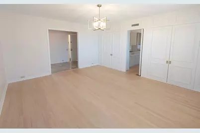 3200 E Hampshire St, Milwaukee, WI 53211 - Photo 19