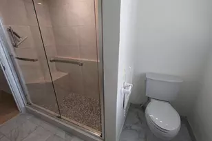 3200 E Hampshire St, Milwaukee, WI 53211 - Photo 23