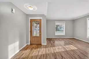 135 Milton St, Lake Mills, WI 53551 - Photo 5