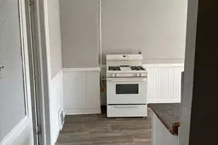 2441 N 1st St, Milwaukee, WI 53212 - Photo 21