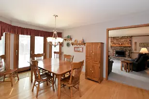 4203 W Tumble Creek Ct, Franklin, WI 53132 - Photo 11