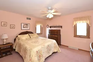 4203 W Tumble Creek Ct, Franklin, WI 53132 - Photo 31