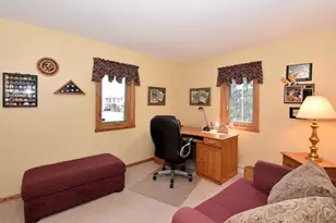 4203 W Tumble Creek Ct, Franklin, WI 53132 - Photo 21