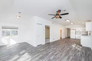 606 S Cogswell Dr, Salem Lakes, WI 53170 - Photo 5