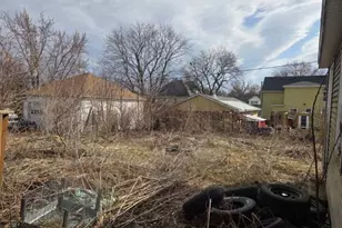 218 N Henninger St, Mayville, WI 53050 - Photo 3