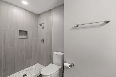 5155 W County Line Rd, Brown Deer, WI 53223 - Photo 15