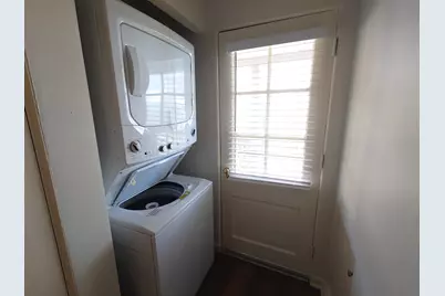 3222 E Hampshire St, Milwaukee, WI 53211 - Photo 29