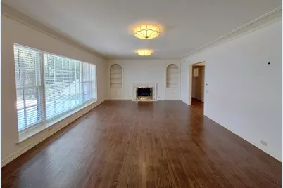 3222 E Hampshire St, Milwaukee, WI 53211 - Photo 9