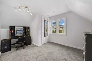 224 W Martin Ln, Milwaukee, WI 53207 - Photo 17