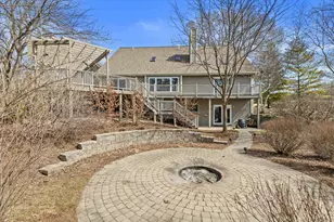 4413 Magna Vista Dr, Jackson, WI 53037 - Photo 5