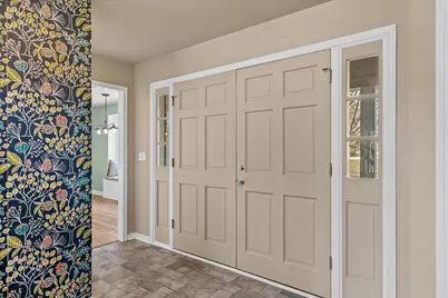 4413  Magna Vista Dr, Jackson, WI 53037 - Photo 9