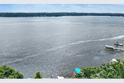 616  Kopmeier Dr, Pewaukee, WI 53072 - Photo 37