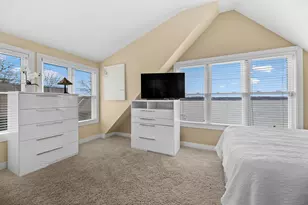 616 Kopmeier Dr, Pewaukee, WI 53072 - Photo 15