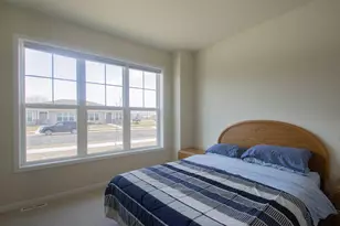 613 Hunter Oaks Blvd, Watertown, WI 53094 - Photo 17