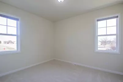 613  Hunter Oaks Blvd, Watertown, WI 53094 - Photo 29