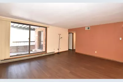 3916 N Oakland Ave #224, Shorewood, WI 53211 - Photo 5