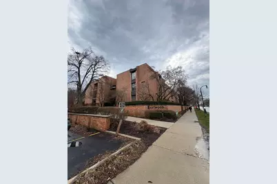 3916 N Oakland Ave #224, Shorewood, WI 53211 - Photo 1