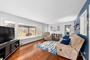 N20W28482 Oakton Rd, Delafield, WI 53072 - Photo 15